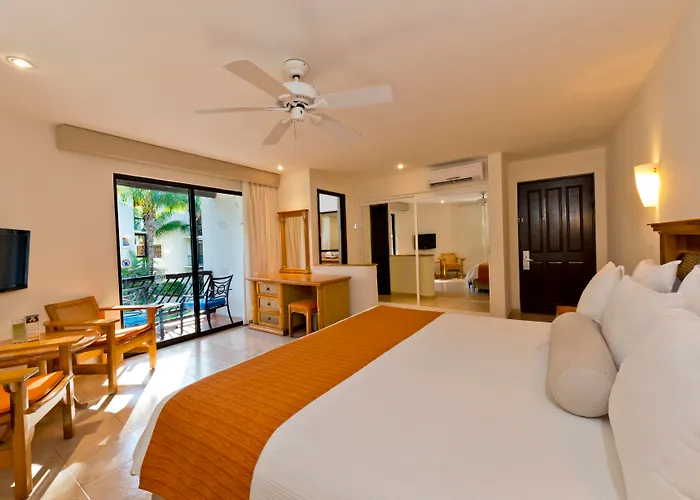 The Reef Playacar Beach Resort & Spa Playa del Carmen